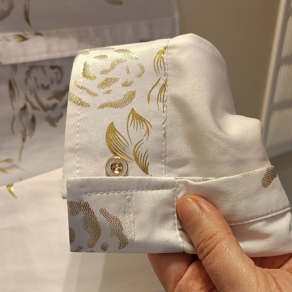 EUC Shein men's collared, long sleeve, dress shirt. White and metallic gold - Picture 3 of 7